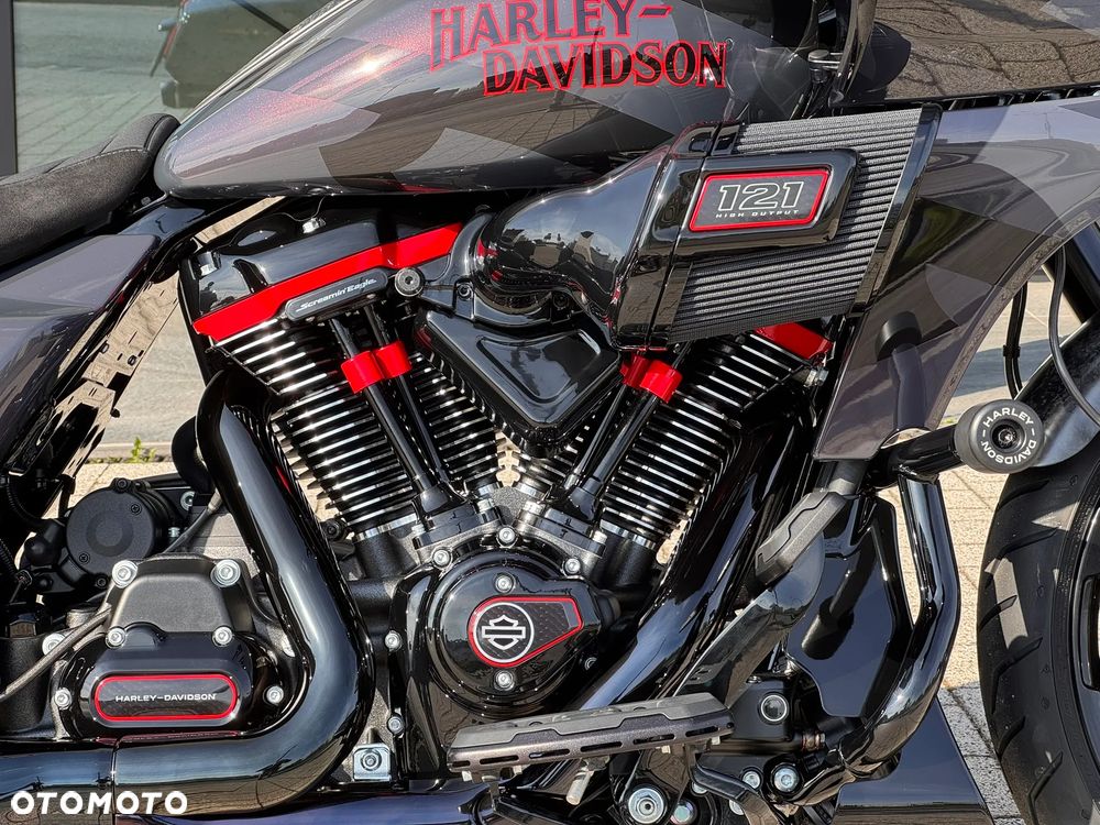 Harley-Davidson Touring Road Glide - 9