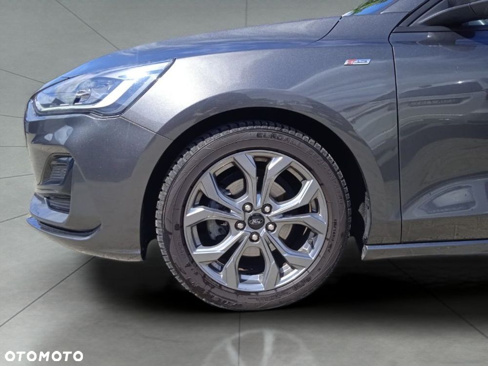 Ford Focus 1.0 EcoBoost mHEV ST-Line X - 11