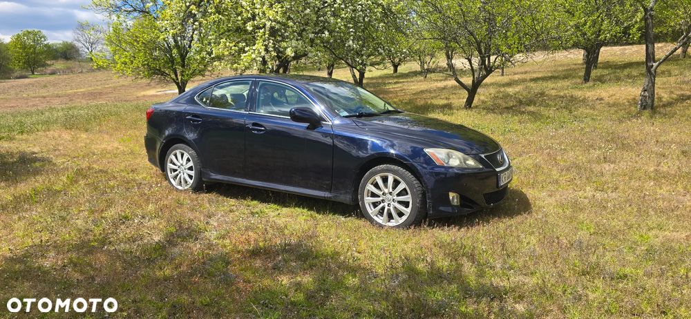 Lexus IS 250 - 24