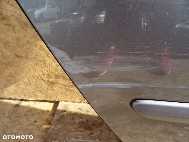 DRZWI PRAWY TYŁ PRAWE TYLNE RENAULT VEL SATIS 2.0 - 5