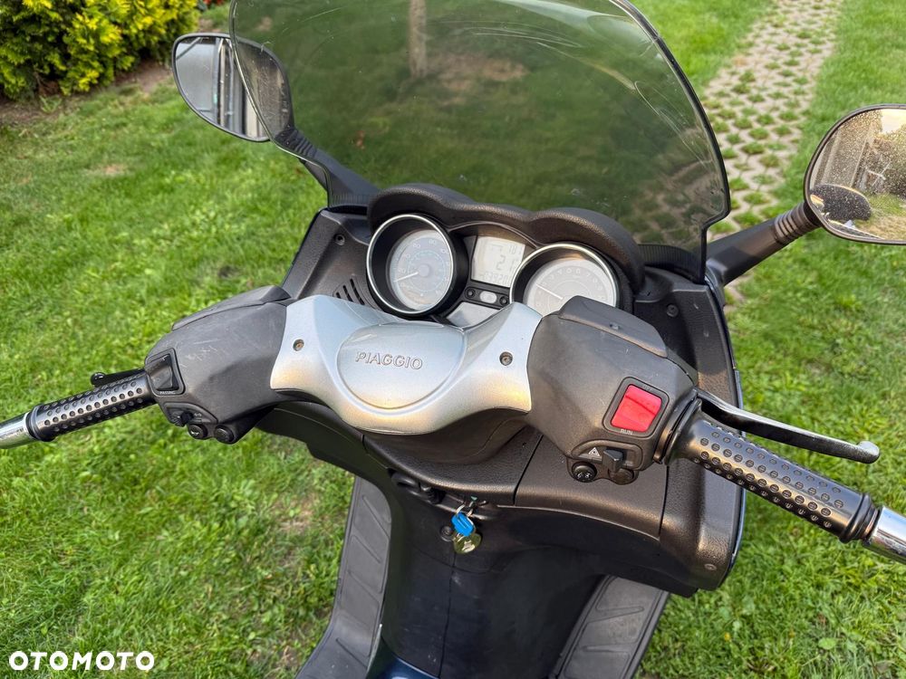 Piaggio Xevo - 15
