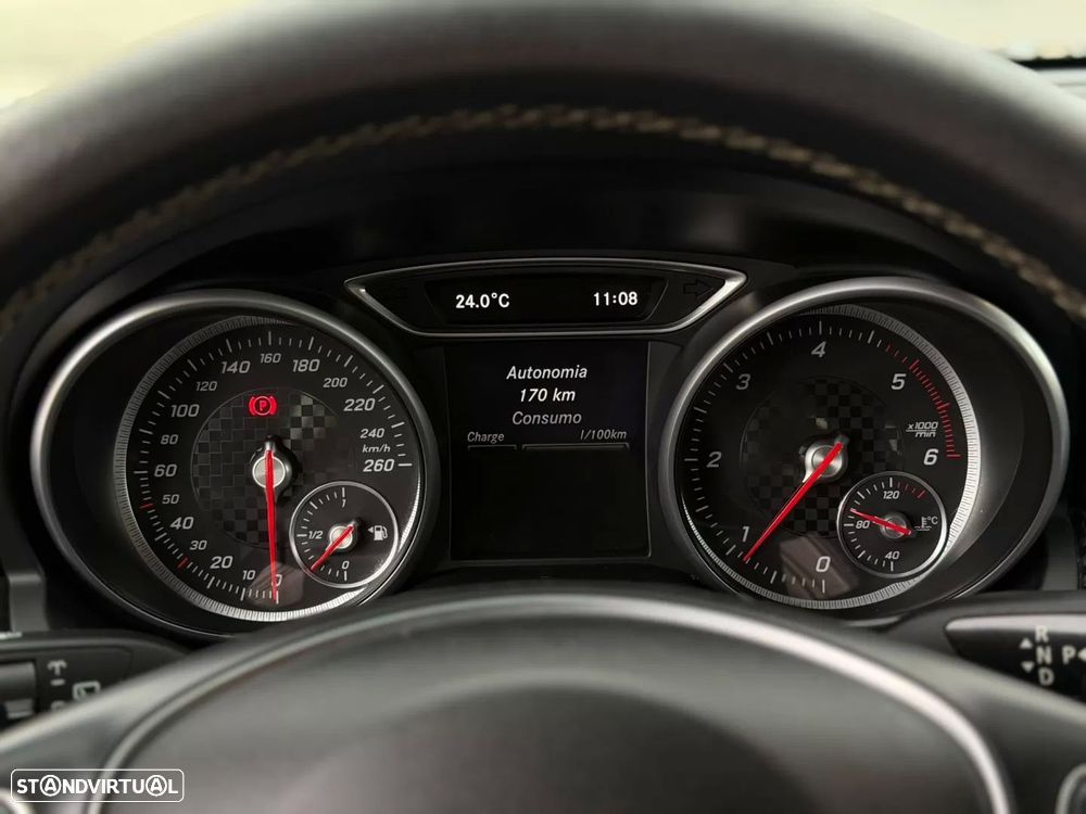 Mercedes-Benz A 180 d 7G-DCT Urban - 23