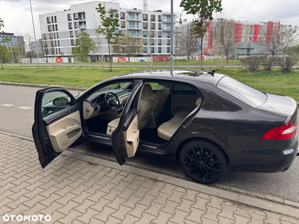 Skoda Superb 1.8 TSI Comfort DSG - 16