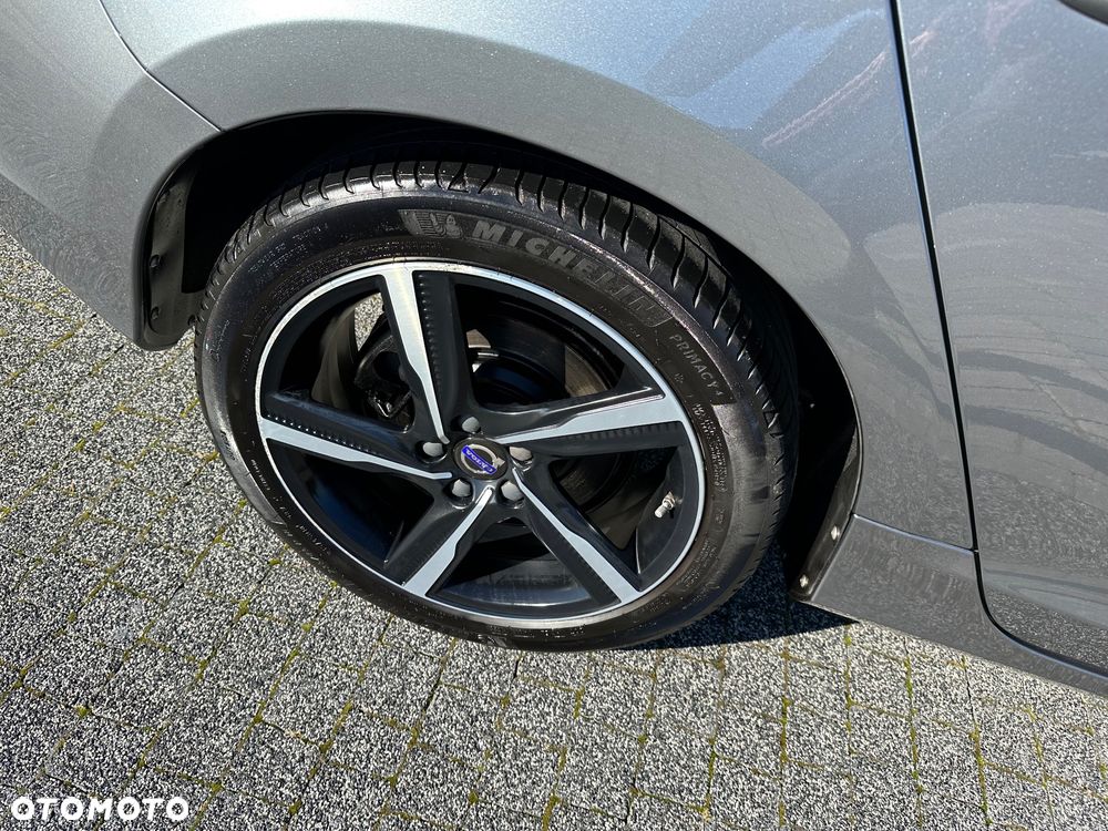 Volvo V60 D4 Geartronic Summum - 15