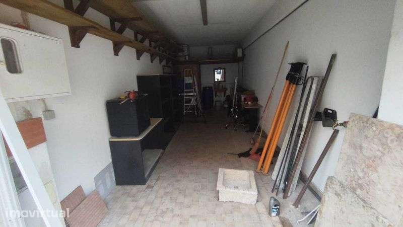 GARAGEM BOX MASSAMA, Rua da milharada,arrenda-se - Grande imagem: 4/6