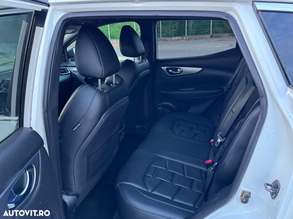 Nissan Qashqai 1.5 DCI DCT TEKNA+ - 10
