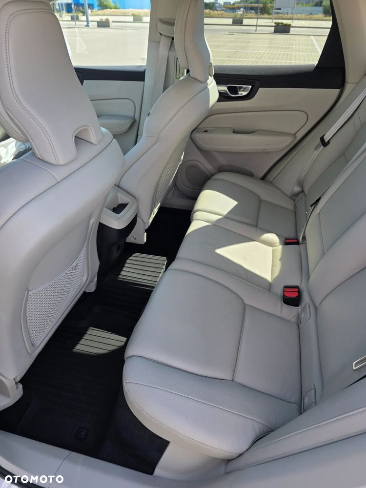 Volvo XC 60 B5 B Inscription - 15