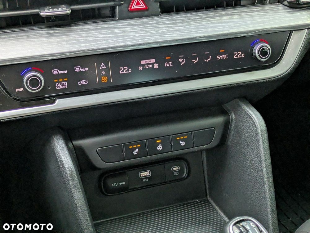 Kia Sportage 1.6 T-GDI L 2WD - 26