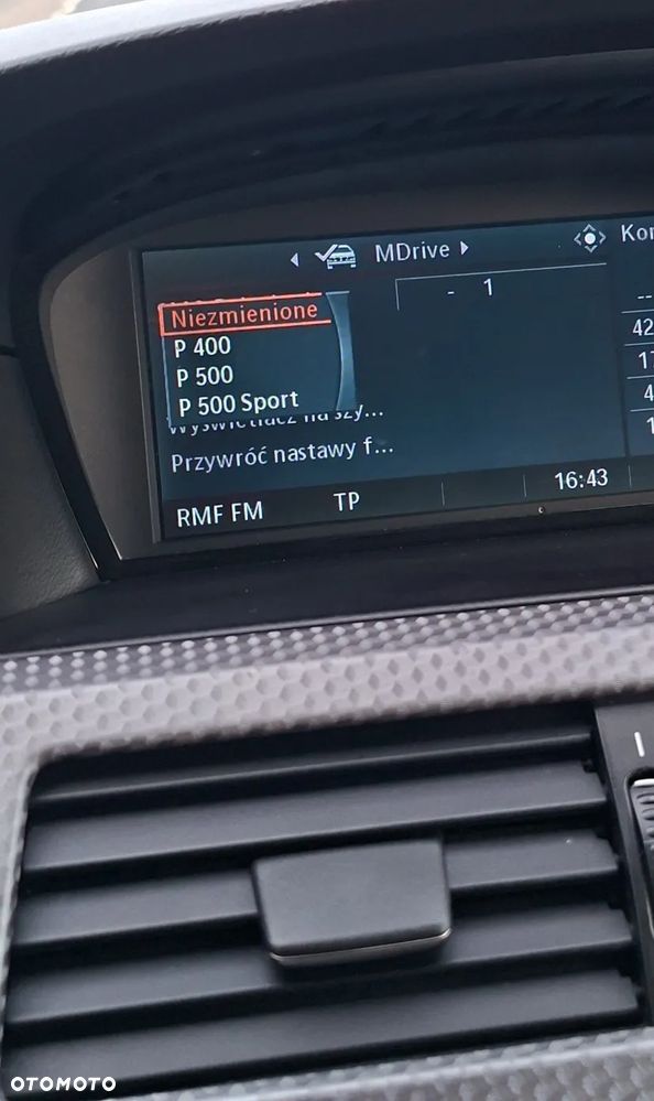 BMW Seria 5 535d - 32