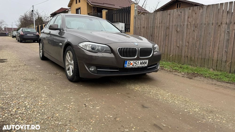 BMW Seria 5 520d Blue Performance - 1