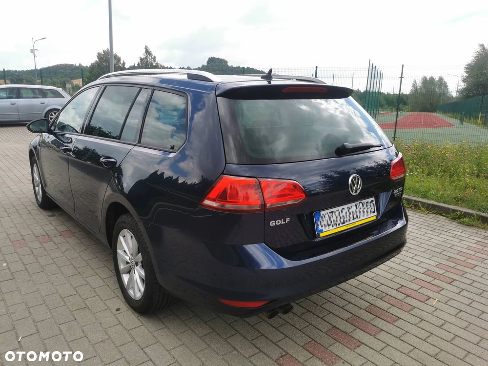 Volkswagen Golf 2.0 TDI 4Motion BlueMotion Technology Lounge - 4