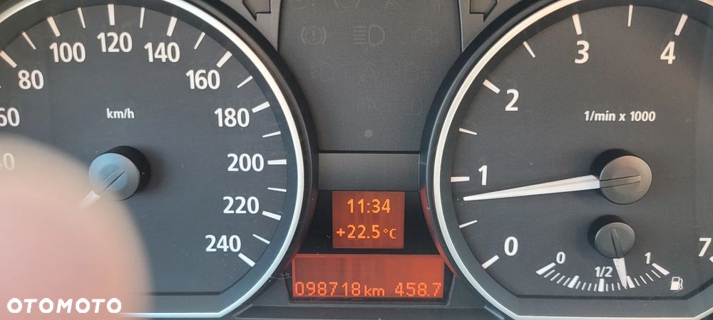 BMW Seria 1 - 2