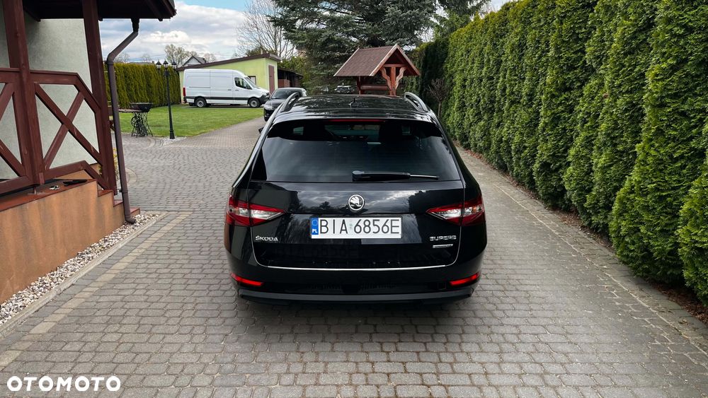 Skoda Superb 1.6 TDI Ambition Greenline - 6