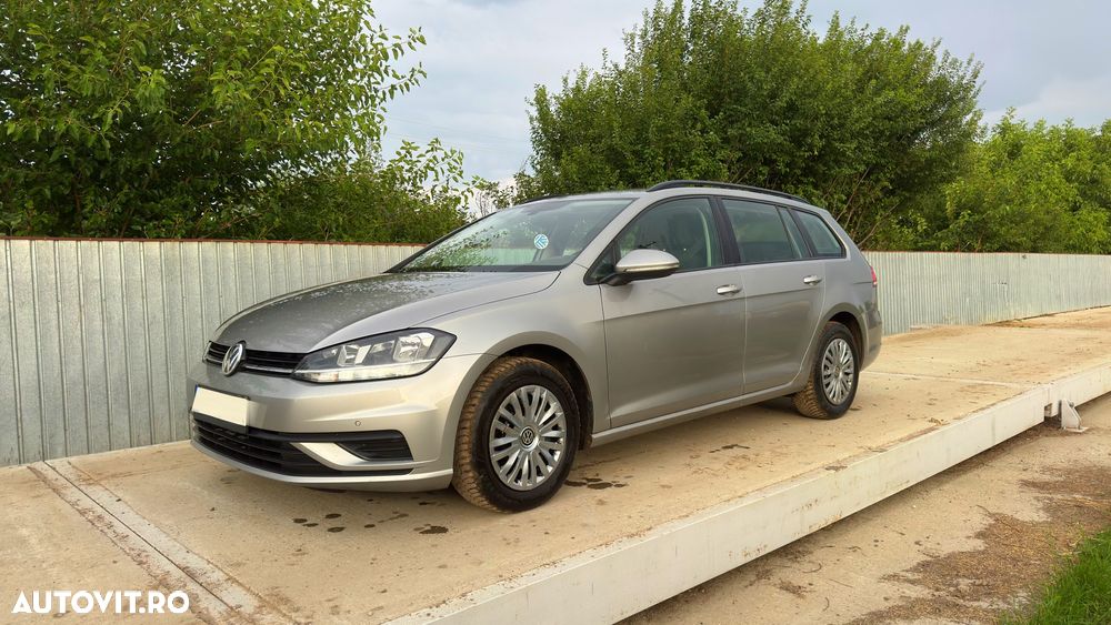 Volkswagen Golf 1.0 TSI BlueMotion Comfortline - 5