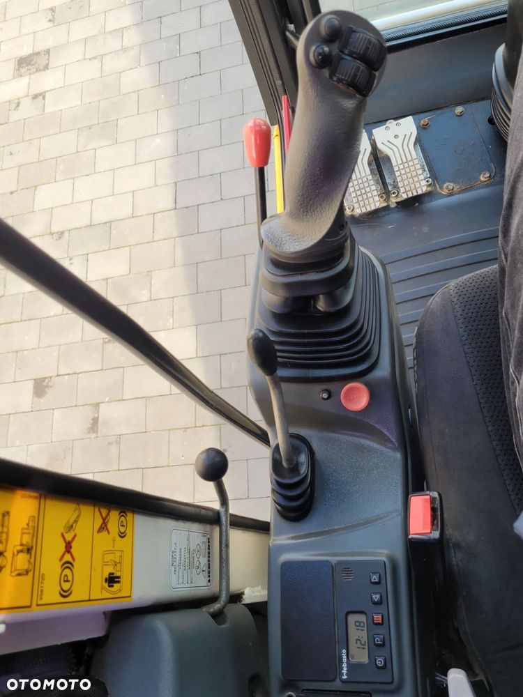 Liebherr A918 compact / ROTOTILT ze szczypcami / 7800h / bez AdBlue i DPF / - 26