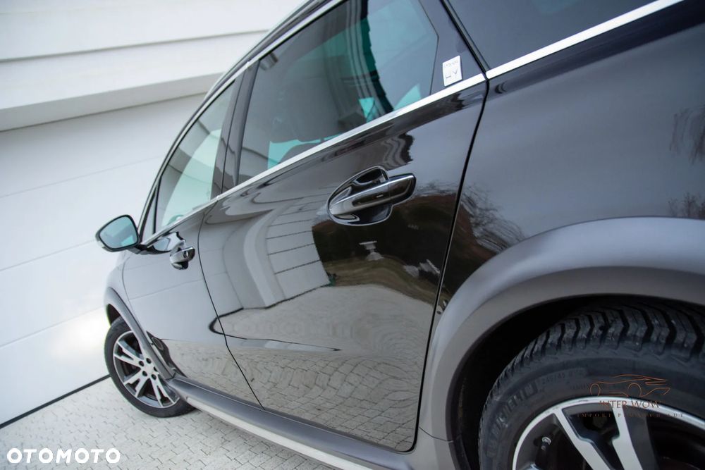 Peugeot 508 RXH Hybrid4 - 14