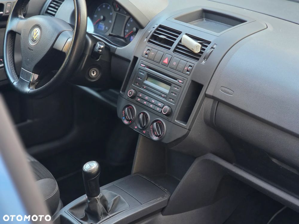 Volkswagen Polo 1.2 Comfortline - 15