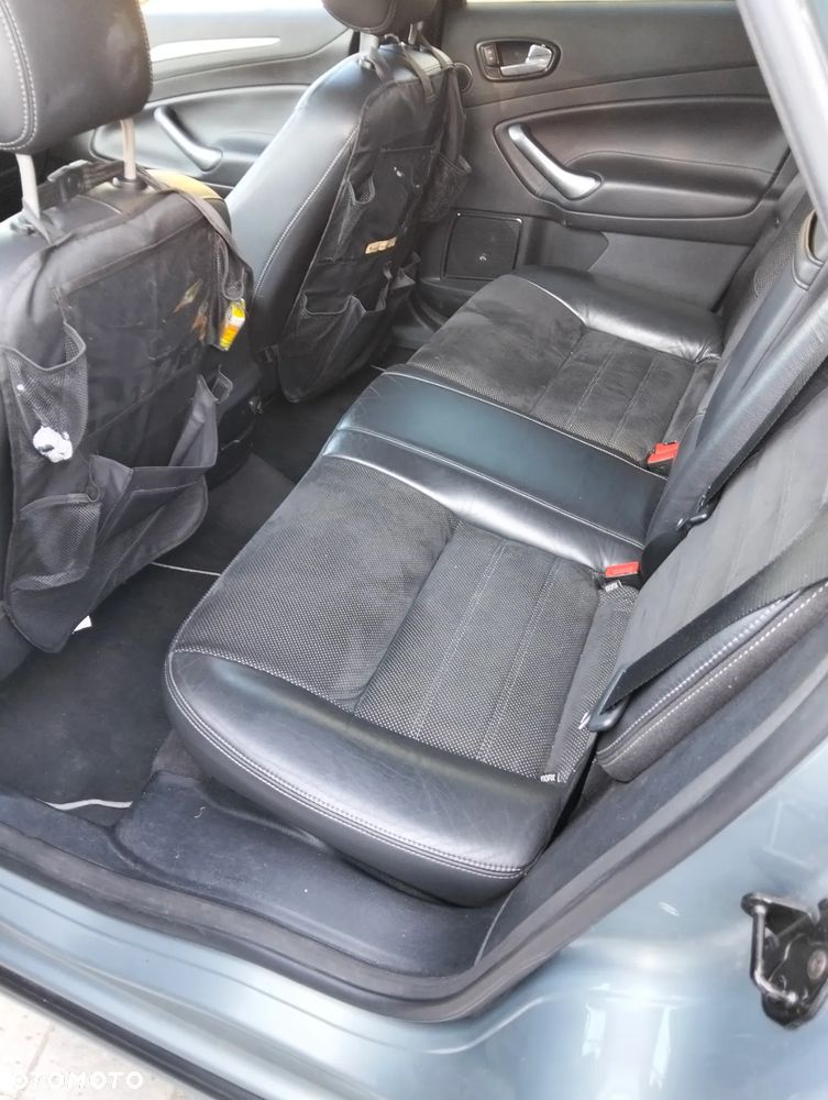 Ford Mondeo 1.8 TDCi Titanium X - 18