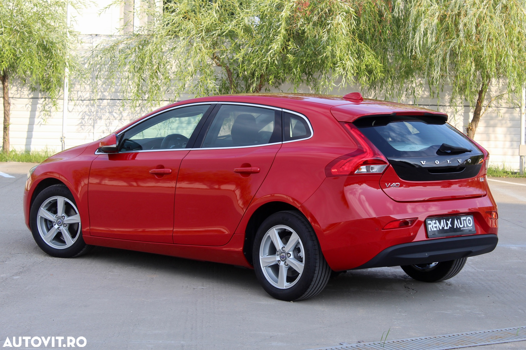 Volvo V40 D2 Momentum - 17