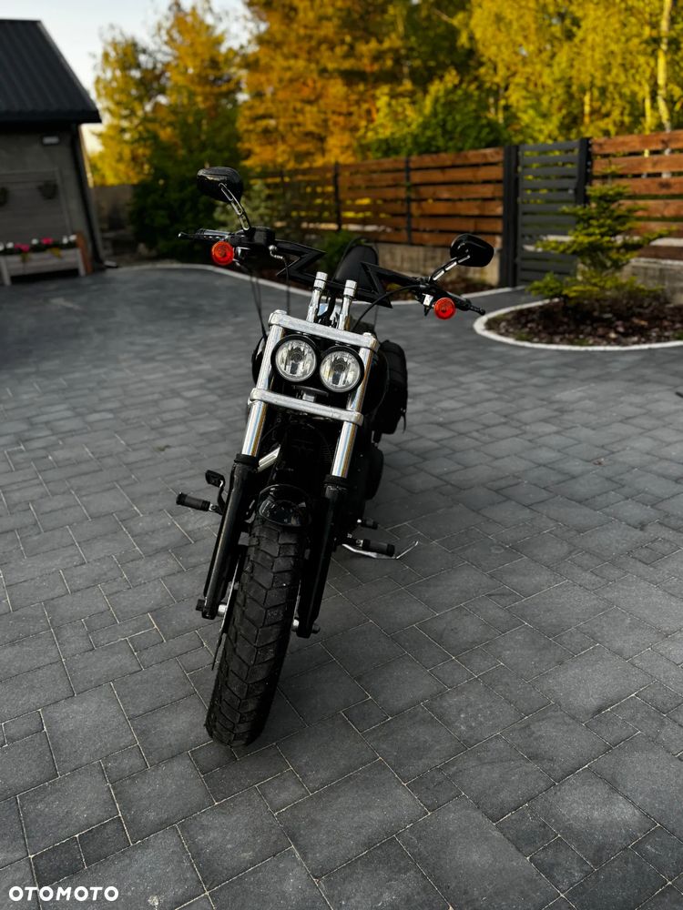 Harley-Davidson Dyna Fat Bob - 2