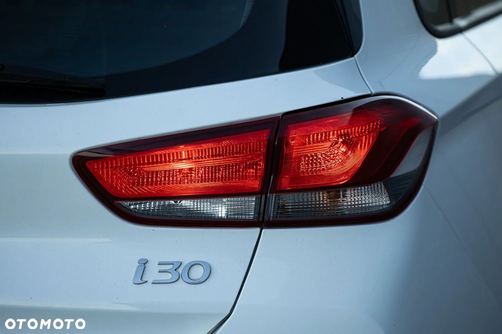Hyundai i30 - 12