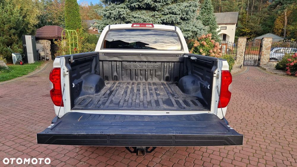 Toyota Tundra - 26