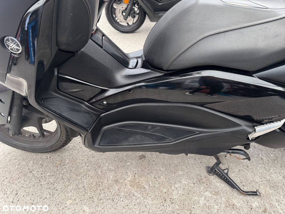 Yamaha X-max - 16