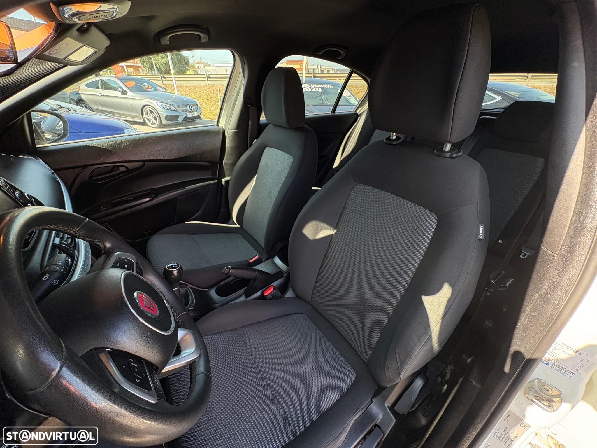 Fiat Tipo 1.3 M-Jet Lounge Tech - 11
