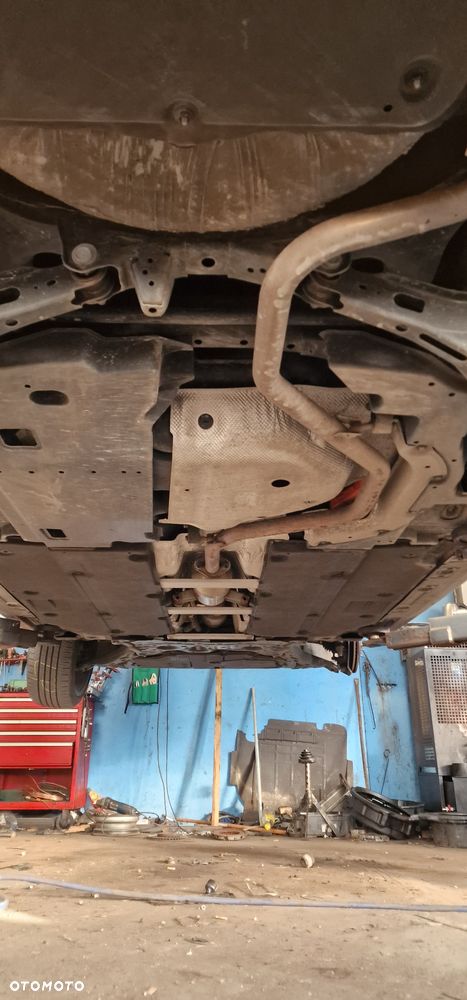 Toyota Corolla 2.0 Hybrid GR Sport - 17