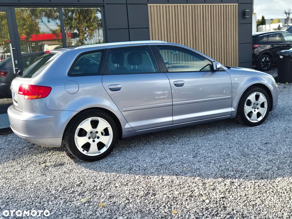Audi A3 Sportback - 12