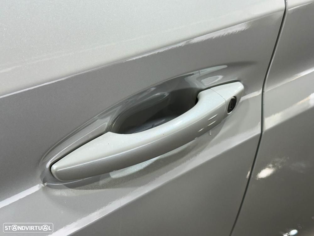 Peugeot e-208 50 kWh GT Pack - 23