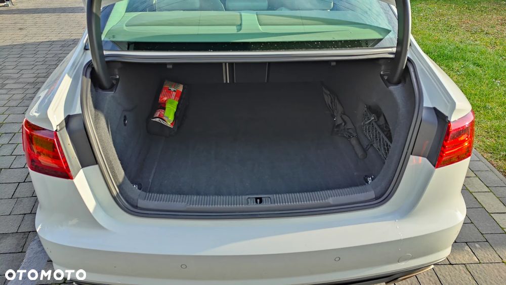 Audi A6 Limousine 2.0 TFSI Quattro S tronic - 8