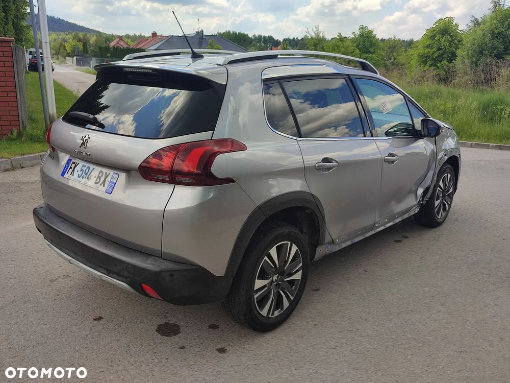 Peugeot 2008 1.5 BlueHDi Allure - 8