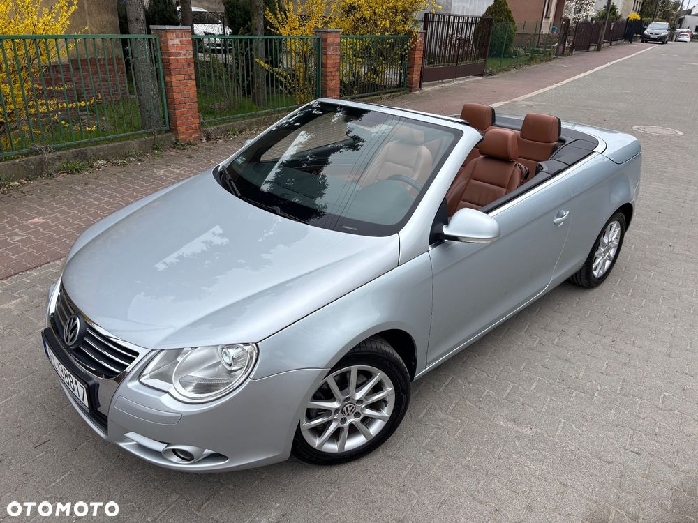 Volkswagen Eos - 1