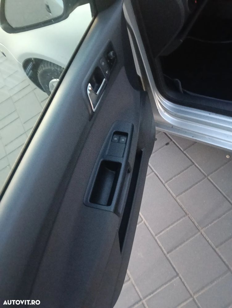 Volkswagen Polo 1.2 Comfortline - 5