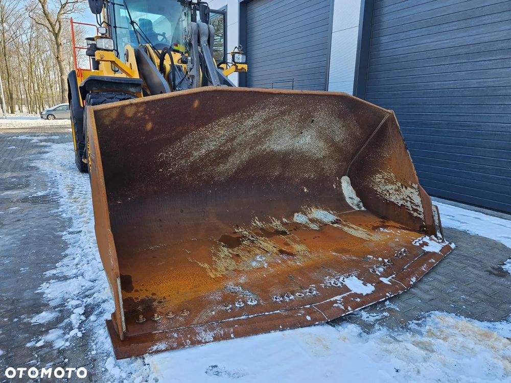 Volvo L180H 9286h - 12