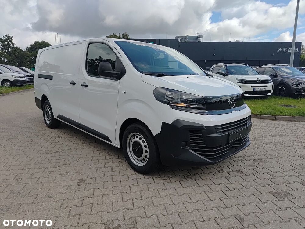 Opel Vivaro - 8