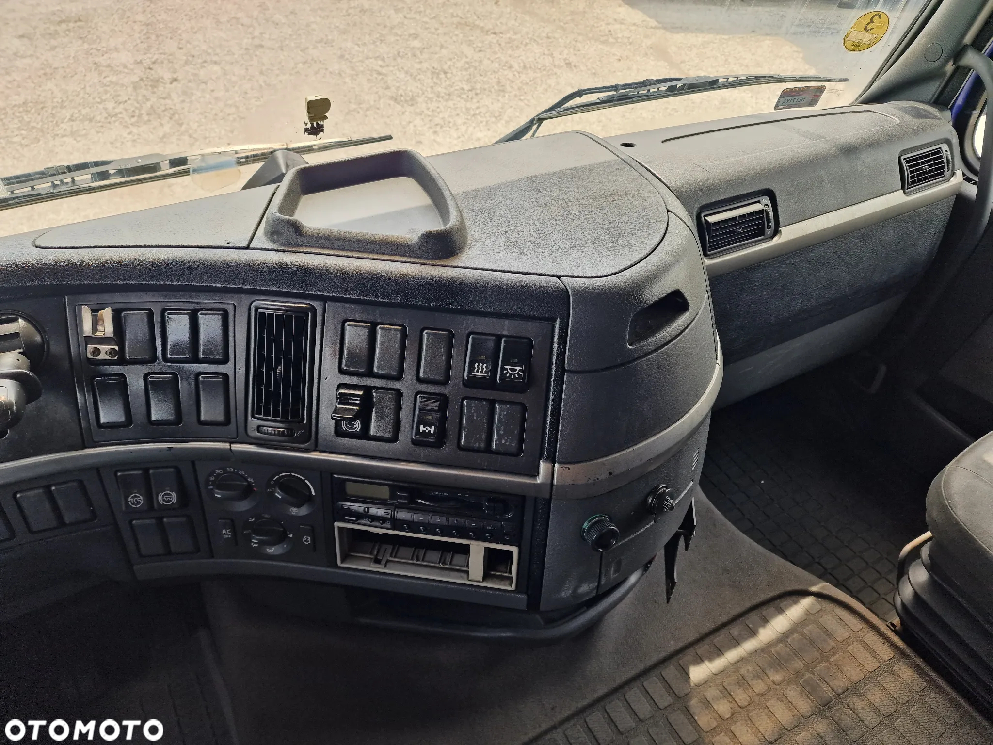 Volvo FH 420 - MEGA LOW DECK - MANUAL - ZADBANY - 14