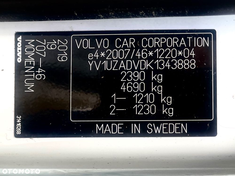 Volvo XC 60 D4 Momentum Pro - 38