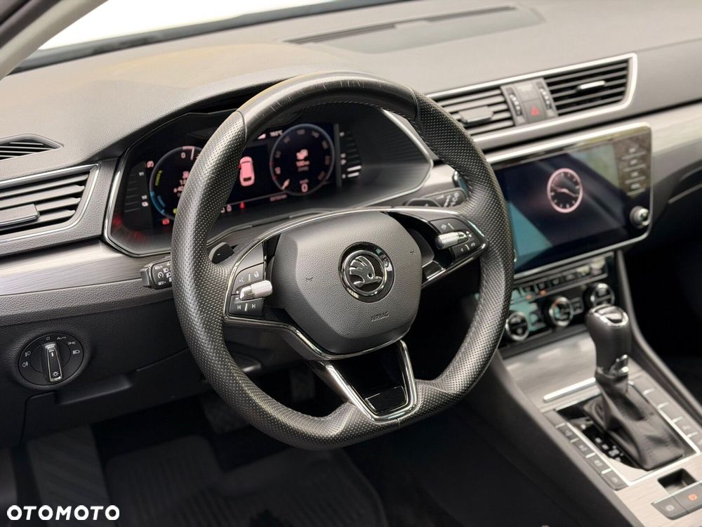Skoda Superb 1.4 TSI Plug-In Hybrid Style DSG - 11