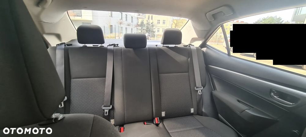 Toyota Corolla 1.6 Active - 11
