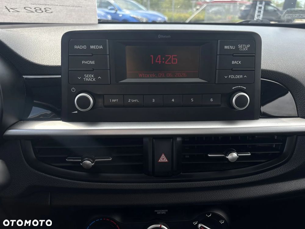 Kia Picanto 1.0 L - 17