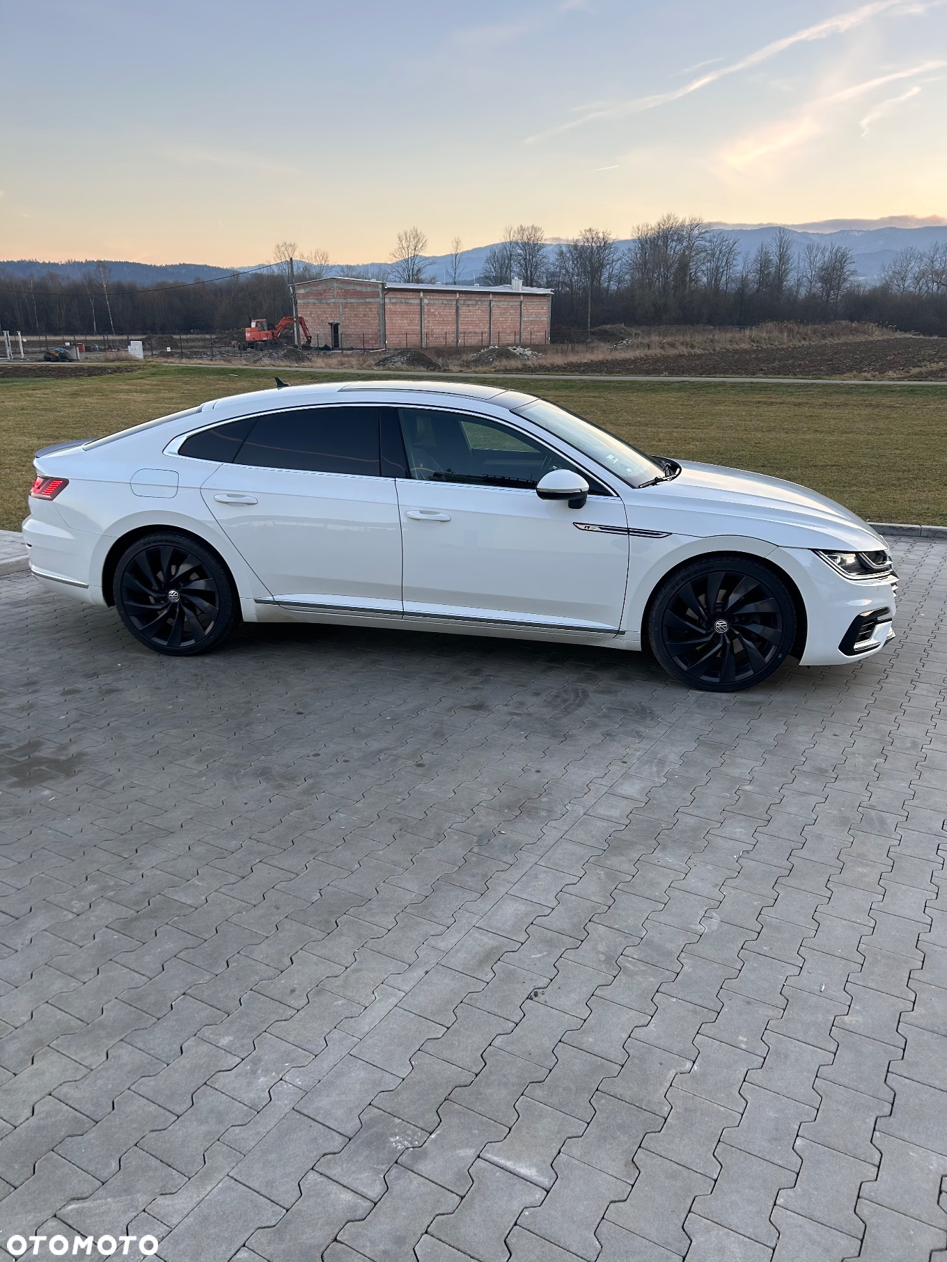 Volkswagen Arteon 2.0 TSI 4Motion R-Line DSG - 4