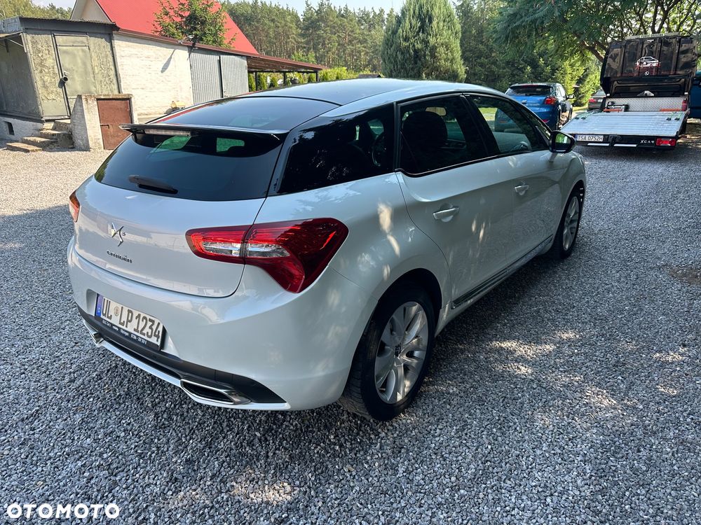 Citroën DS5 THP 155 SoChic - 6