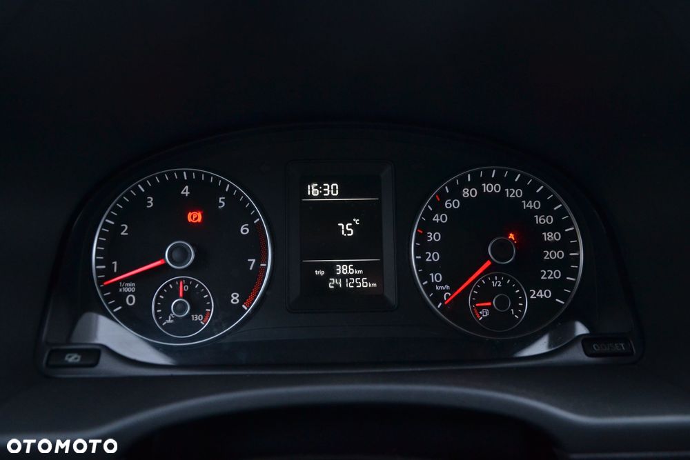 Volkswagen Caddy - 12