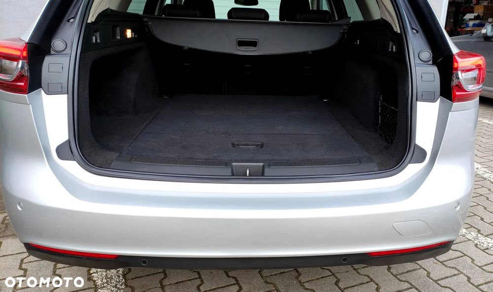 Opel Insignia - 33