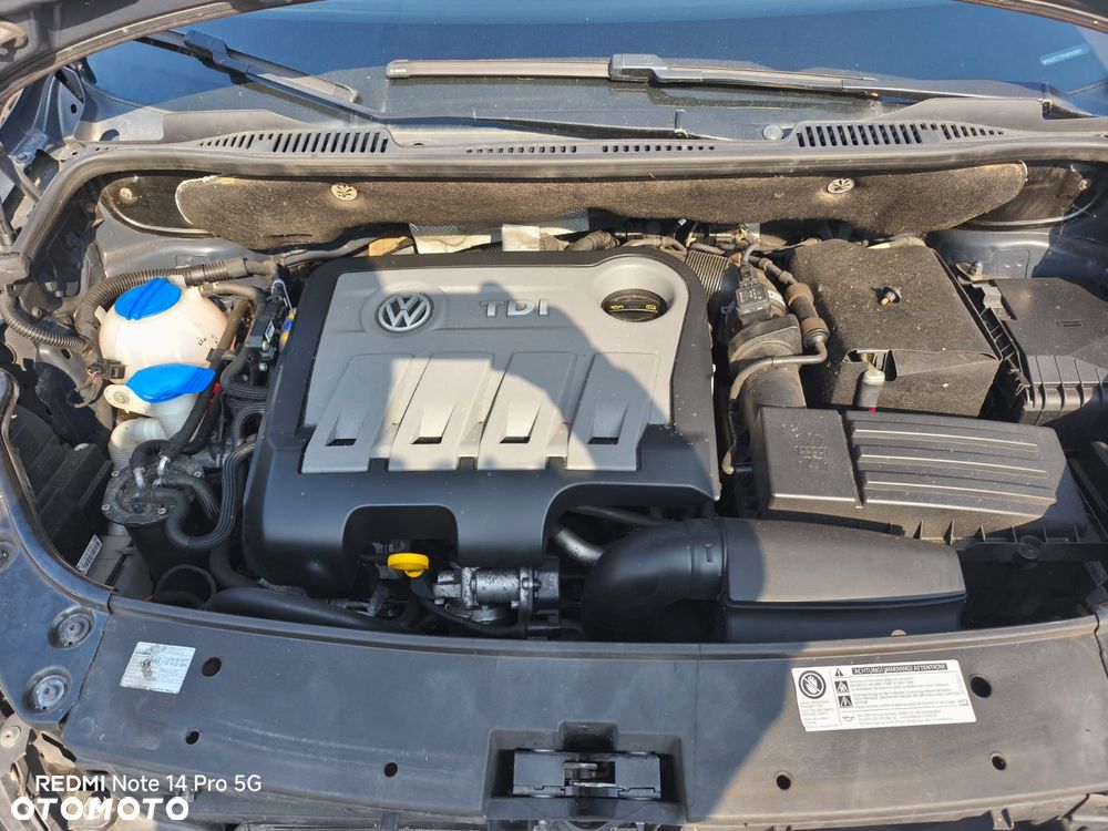 Volkswagen Touran 1.6 TDI DPF Comfortline - 17