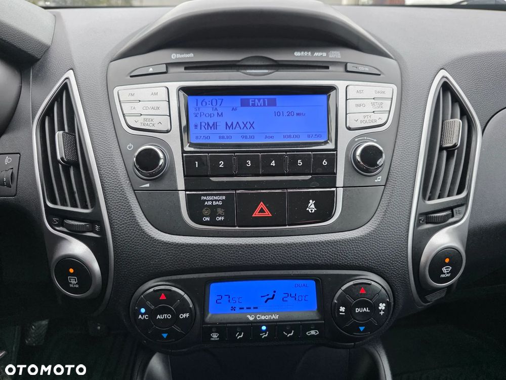 Hyundai ix35 1.6 2WD UEFA EURO 2012 Edition - 38