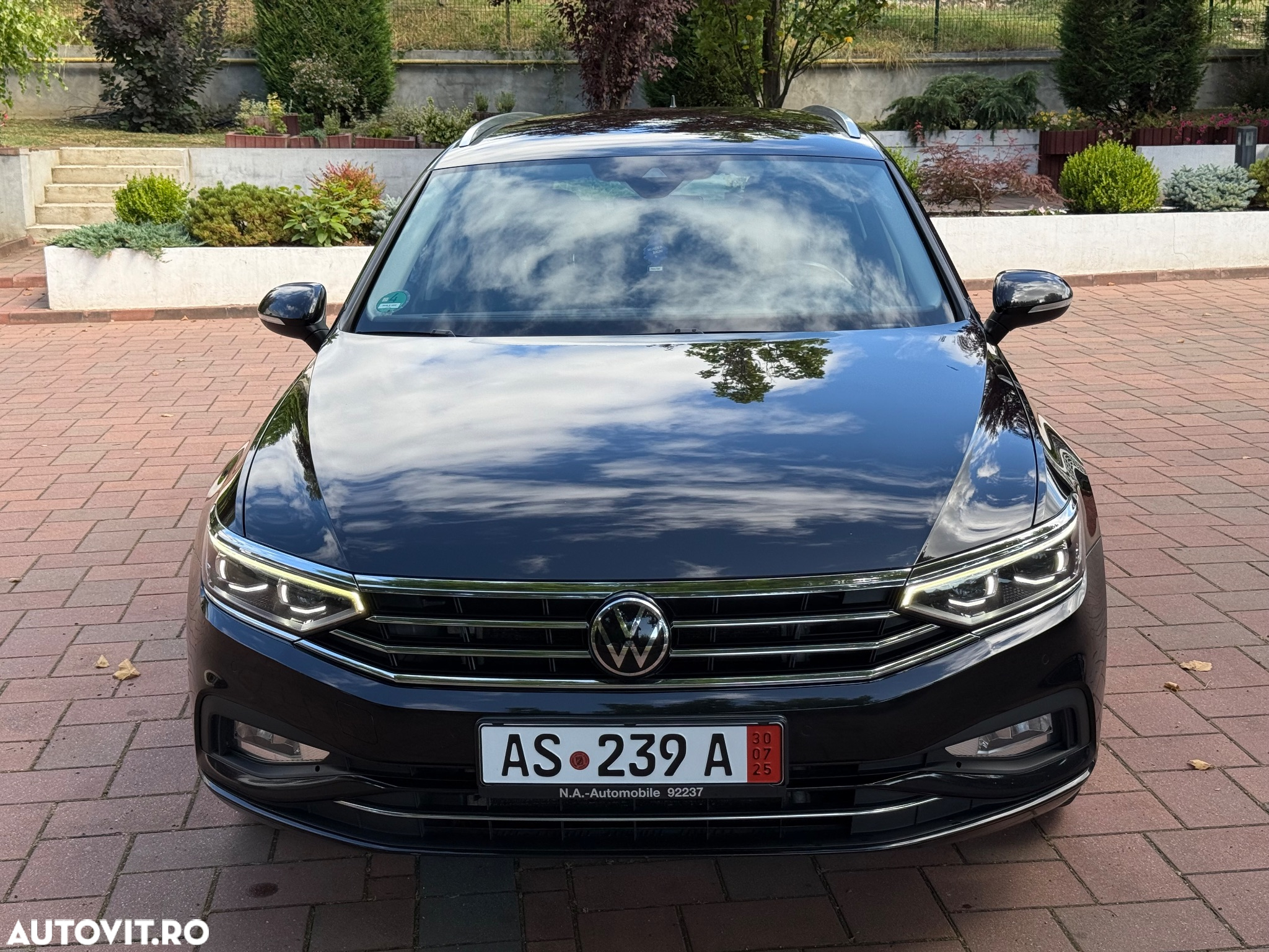 Volkswagen Passat Variant 2.0 TDI DSG Business - 10