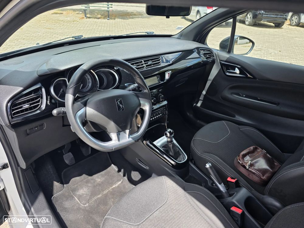 DS DS3 Pure Tech VTi 82 SoChic - 19